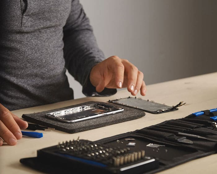 Assemble Phone Fix-it