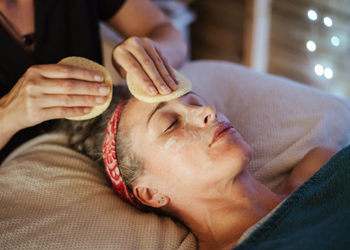 Scrub Facial