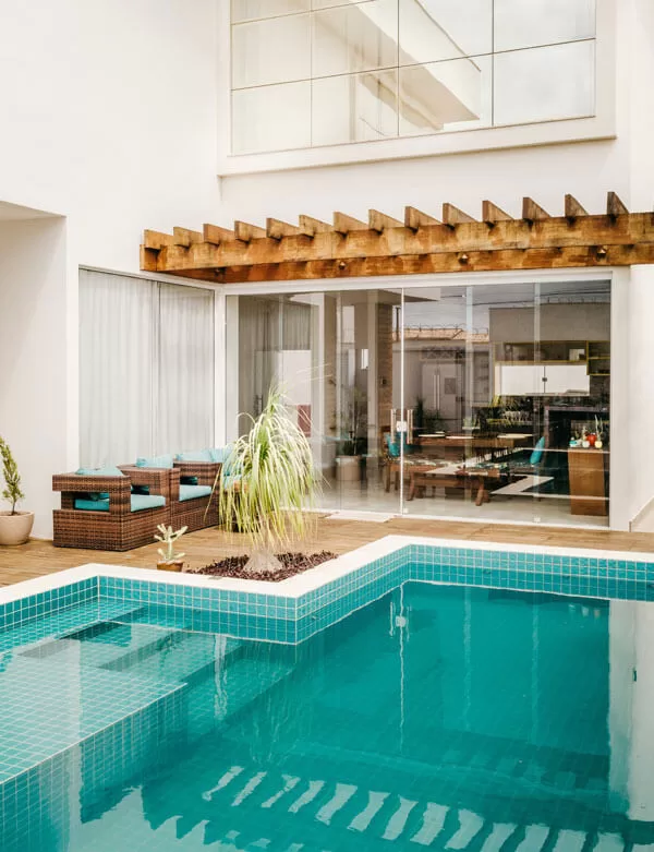 Commercial Grand Office Interior